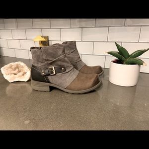 Earth Origins Ankle Boots